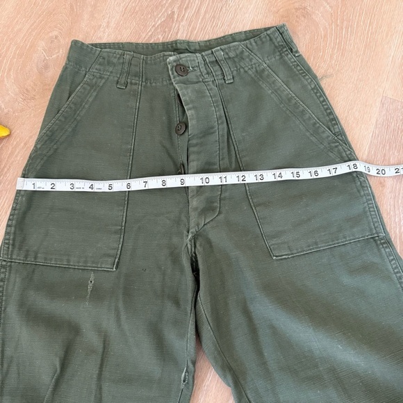 26” waist distressed green pants high rise unique - Picture 16 of 16